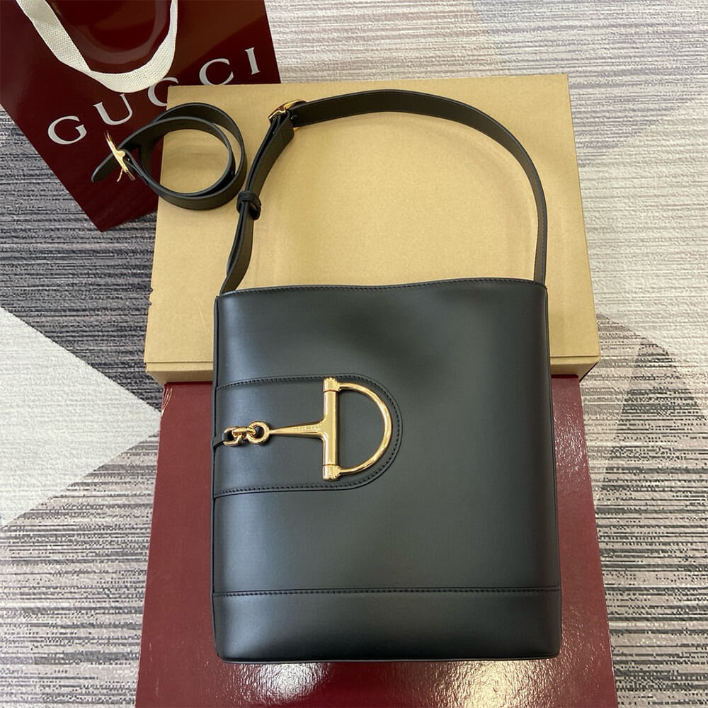 Gucci 73 small bucket bag